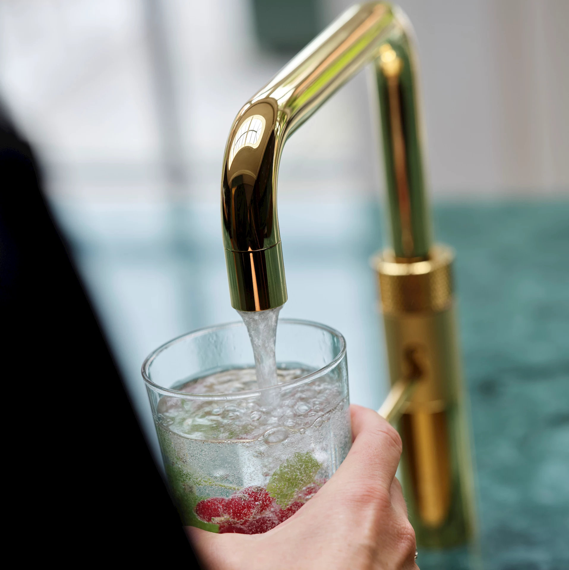 ARTQ511610002 - CUBE, beholder for kullsyre og avkjølt vann - 